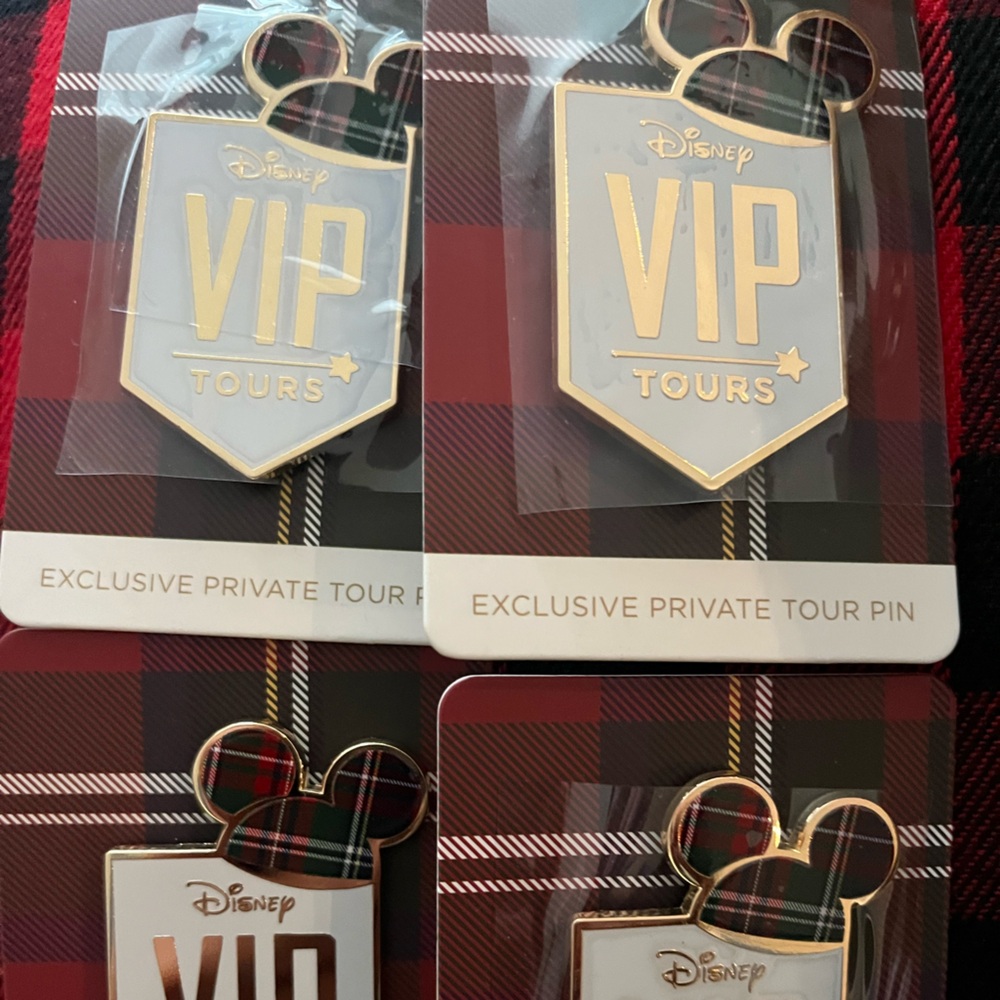 2026 official Disney vip tour pin